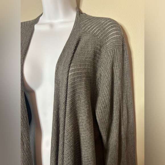 Eileen Fisher Woman Gray Sheer Ribbed Knit Tie Front Cardigan Sweater Size 1X - Picture 14 of 16